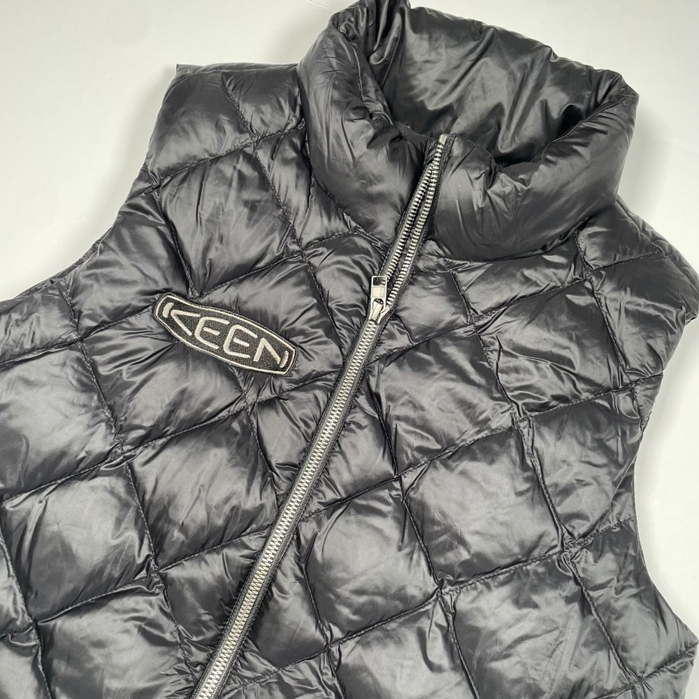 Patagonia KEEN Puffer Vest Womens Medium Black Quilted Down Insulated Full Zip